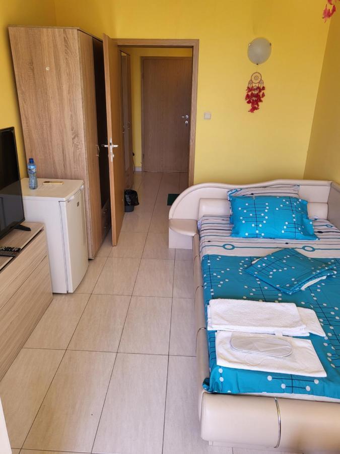 Apartamento Apartamenti Ivaia Varna Exterior foto